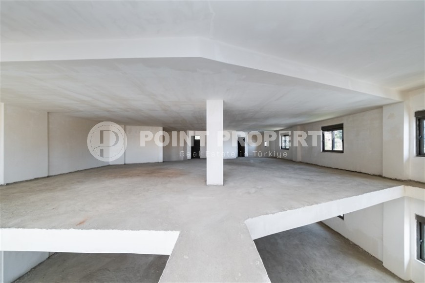 New four-storey building for commercial outlets in the prestigious resort area of Alanya - Kestel-id-7842-photo-15