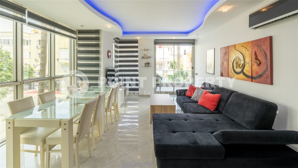 Spacious linear apartment 3+1 with modern design 250 meters from the sea, in the center of the European region of Alanya - Lower Oba-id-7843-photo-2