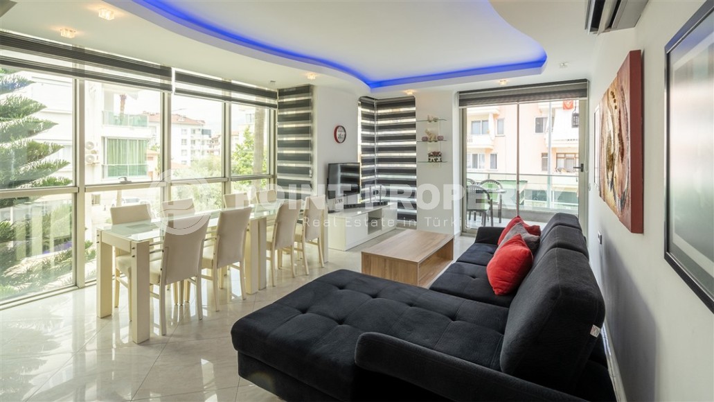 Spacious linear apartment 3+1 with modern design 250 meters from the sea, in the center of the European region of Alanya - Lower Oba-id-7843-photo-3