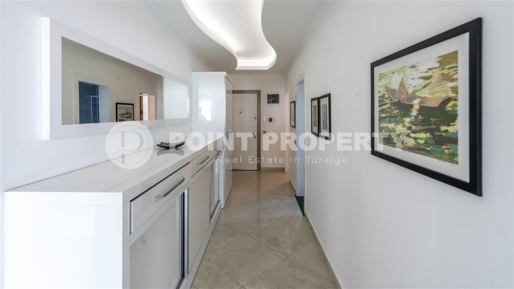 Spacious linear apartment 3+1 with modern design 250 meters from the sea, in the center of the European region of Alanya - Lower Oba-id-7843-photo-8