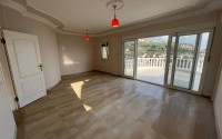 Large three-storey villa 5+1, with a total area of 300 m2, one and a half kilometers from the center of Alanya-id-7844-photo-3