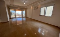 Large three-storey villa 5+1, with a total area of 300 m2, one and a half kilometers from the center of Alanya-id-7844-photo-6