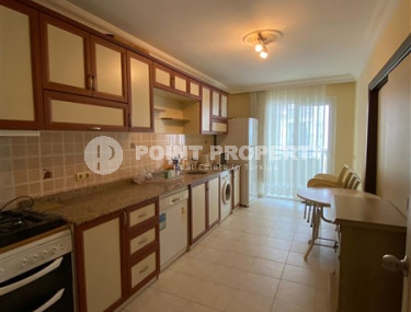 An excellent option for relaxation and living in the center of Alanya. Apartment 4+1, 230m2. 400m to the sea-id-1609-photo-4