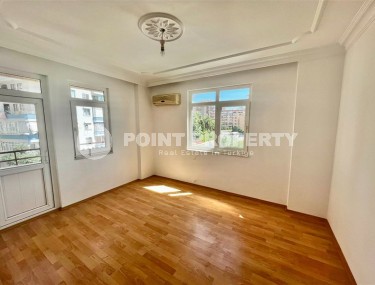 Просторная линейная квартира 3+1, общей площадью 140 м2, на 2-м этаже в резиденции 2010 года постройки-id-7848-фото-2