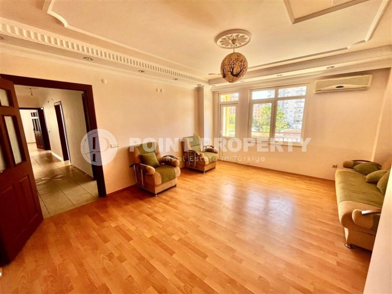 Просторная линейная квартира 3+1, общей площадью 140 м2, на 2-м этаже в резиденции 2010 года постройки-id-7848-фото-4