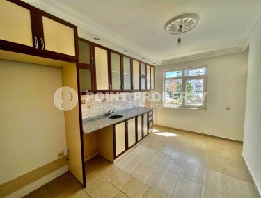 Просторная линейная квартира 3+1, общей площадью 140 м2, на 2-м этаже в резиденции 2010 года постройки-id-7848-фото-5