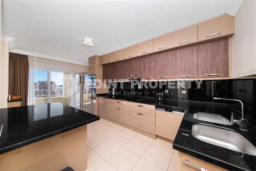 Modern two-level apartment 3+2, with a total area of 210 m2, in the center of a comfortable area of Alanya - Tosmur-id-7850-photo-4