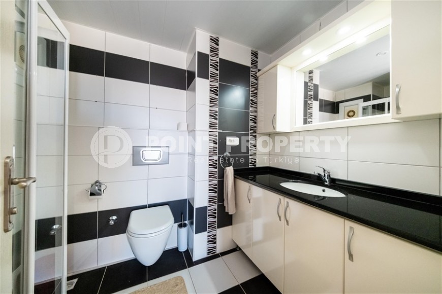 Modern two-level apartment 3+2, with a total area of 210 m2, in the center of a comfortable area of Alanya - Tosmur-id-7850-photo-13