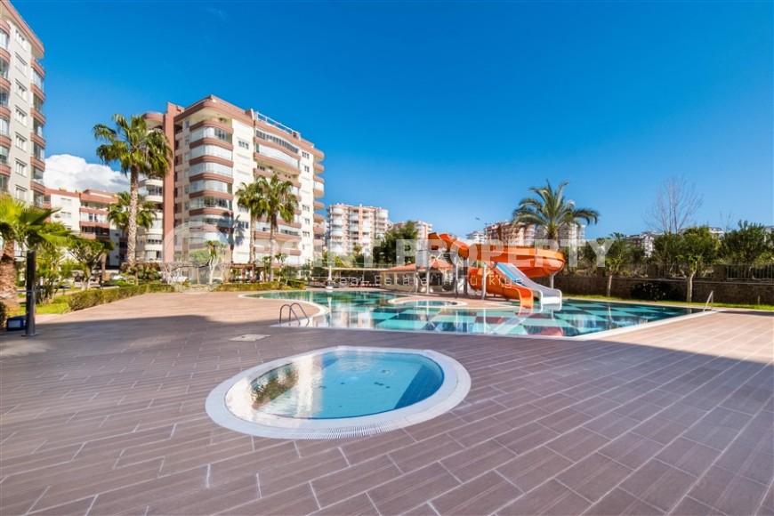 Modern two-level apartment 3+2, with a total area of 210 m2, in the center of a comfortable area of Alanya - Tosmur-id-7850-photo-24