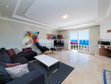 Панорамная трехэтажная вилла с роскошным видом на море, в престижном районе Аланьи - Каргыджак-id-7852-фото-3