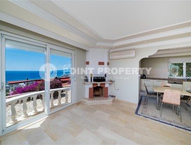 Панорамная трехэтажная вилла с роскошным видом на море, в престижном районе Аланьи - Каргыджак-id-7852-фото-5