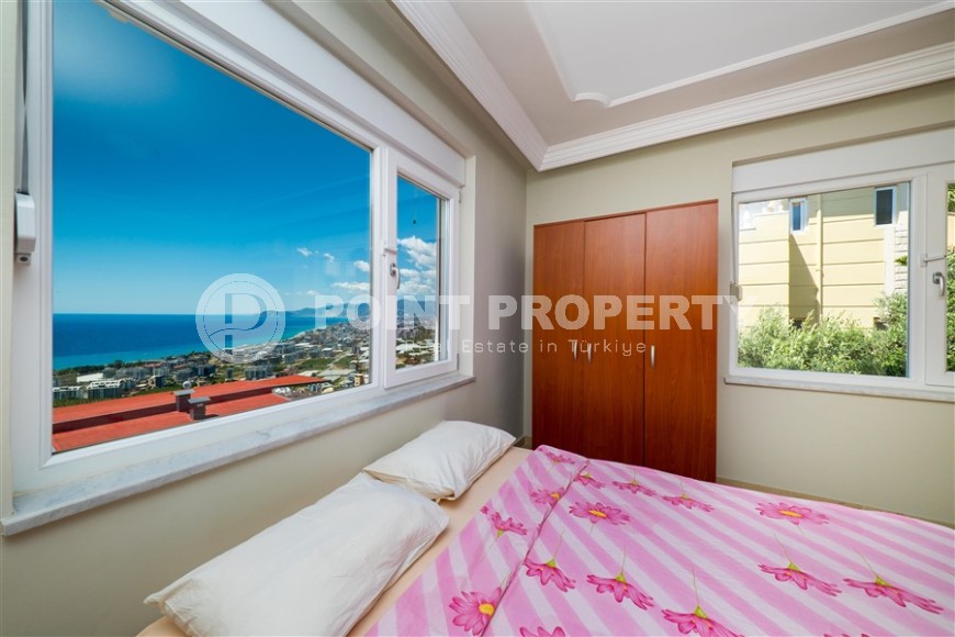 Панорамная трехэтажная вилла с роскошным видом на море, в престижном районе Аланьи - Каргыджак-id-7852-фото-10