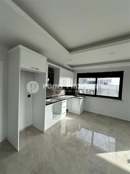 Новые двухуровневые квартиры с чистовой отделкой в бутик резиденции, введенной в эксплуатацию в 2023 году-id-7854-фото-3