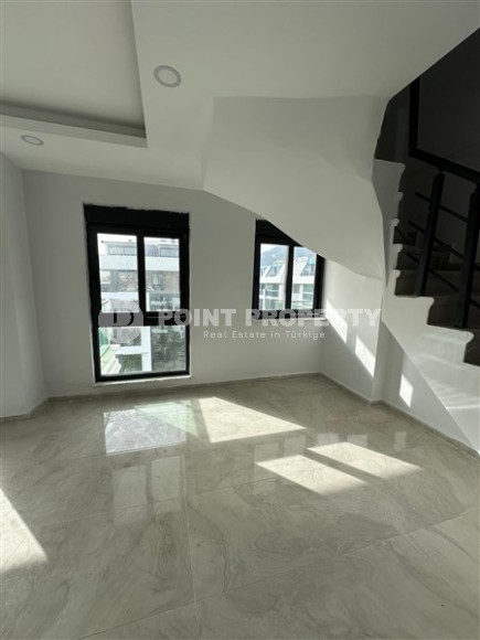 Новые двухуровневые квартиры с чистовой отделкой в бутик резиденции, введенной в эксплуатацию в 2023 году-id-7854-фото-4