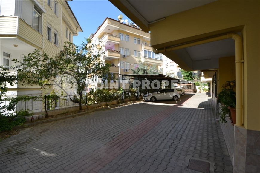 Spacious apartment with fine finishing, on the 4th floor in a building built in 2008-id-5745-photo-18