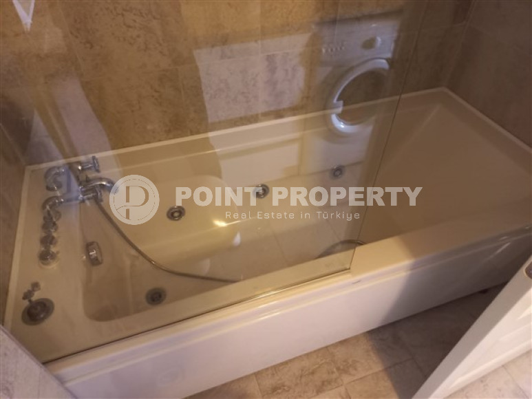 Beautiful three-room apartment in the central part of Alanya, in the Cikcilli area. Apartment 2+1, 110m2. 800m to the sea-id-1611-photo-16