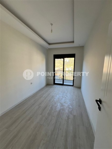 Просторная линейная квартира 3+1, общей площадью 140 м2, в перспективном районе Аланьи - Чиплаклы-id-7865-фото-7