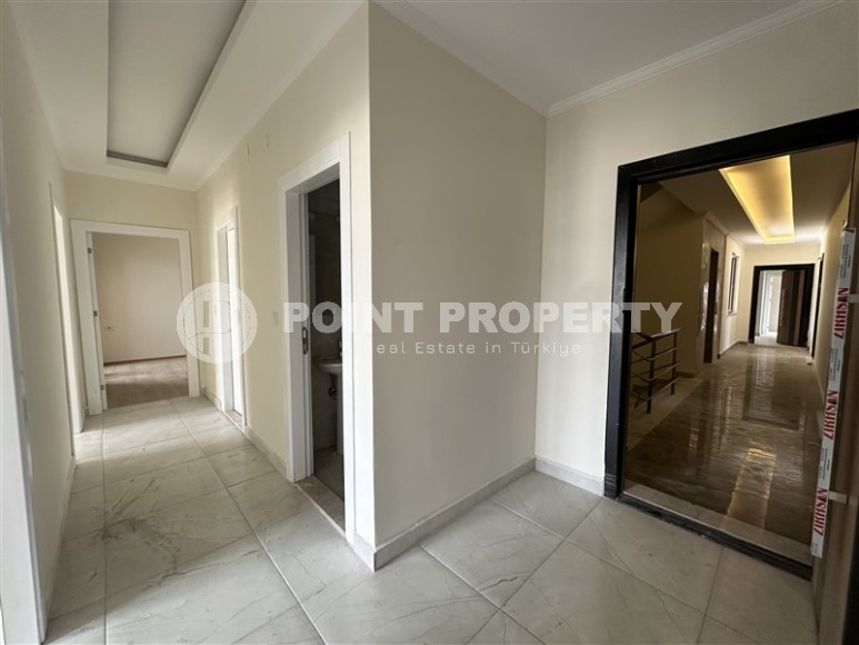 Новая квартира с чистовой отделкой на 2-м этаже в резиденции 2022 года постройки, в 1200 метрах от моря-id-7867-фото-7