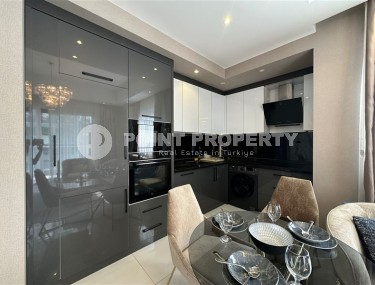 Stylish apartment with designer renovation 550 meters from the sea, in the center of the modern area of Alanya - Mahmutlar-id-7872-photo-5