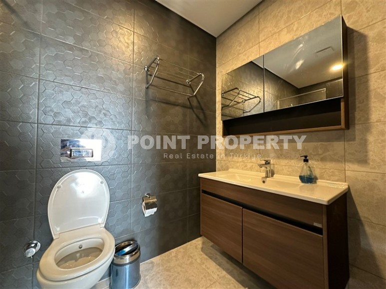 Стильная квартира с дизайнерским ремонтом в 550 метрах от моря, в центре современного района Аланьи - Махмутлар-id-7872-фото-12