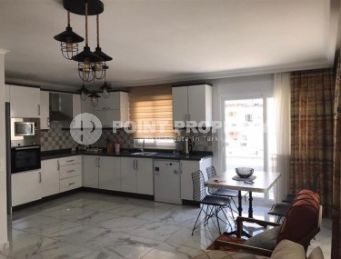 Просторная двухуровневая квартира с четырьмя спальными комнатами в 250 метрах от моря-id-7876-фото-2