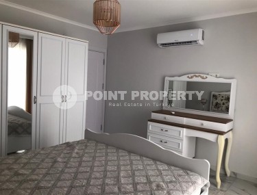 Просторная двухуровневая квартира с четырьмя спальными комнатами в 250 метрах от моря-id-7876-фото-4