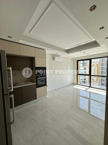Apartment with high-quality finishing and the latest appliances on the first line from the sea-id-7877-photo-3