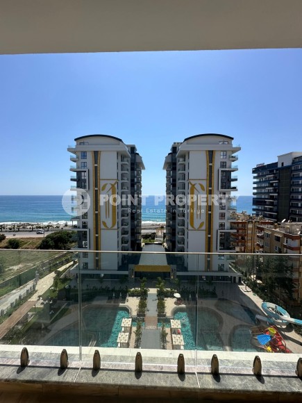 Apartment with high-quality finishing and the latest appliances on the first line from the sea-id-7877-photo-7