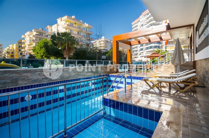Comfortable 2+1 apartment with spacious glazed balconies in the center of Mahmutlar-id-7882-photo-22