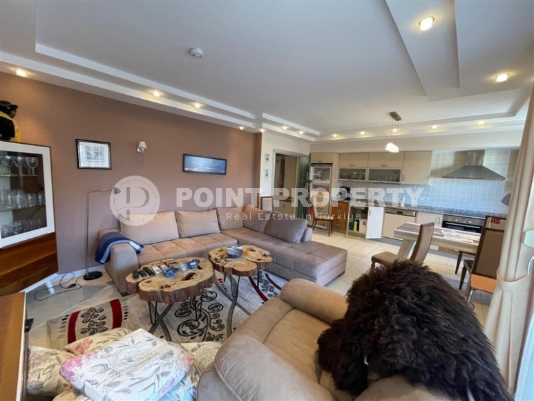 Просторная двухуровневая квартира на 4-м этаже с мансардой, в 1200 метрах от пляжа и набережной-id-7883-фото-2