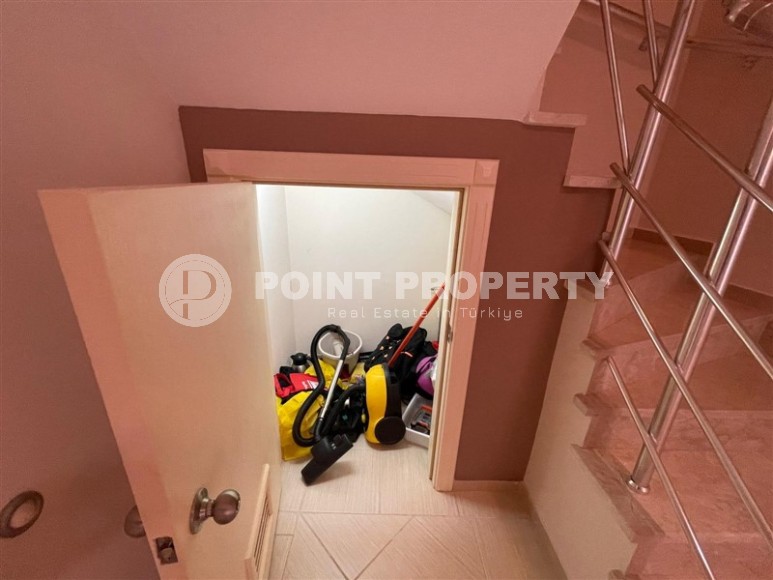 Просторная двухуровневая квартира на 4-м этаже с мансардой, в 1200 метрах от пляжа и набережной-id-7883-фото-12