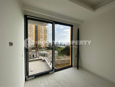 View apartment with an area of 60 m2 near the seashore, Mahmutlar district-id-4829-photo-5