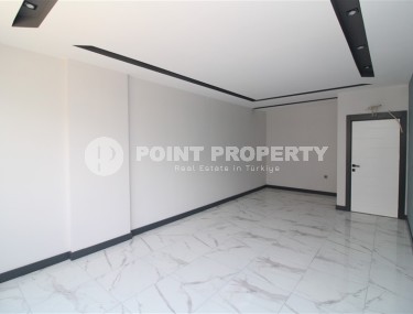 Spacious linear apartment 2+1 with fine finishing, in the center of Mahmutlar district-id-7884-photo-3