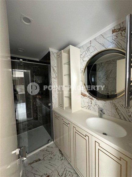 Panoramic apartment with sea views on the 9th floor in an ultra-modern residential complex, in the center of Mahmutlar-id-7885-photo-6