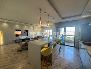 Panoramic two-level apartment on the 4th floor with an attic in the center of Oba district-id-7889-photo-5