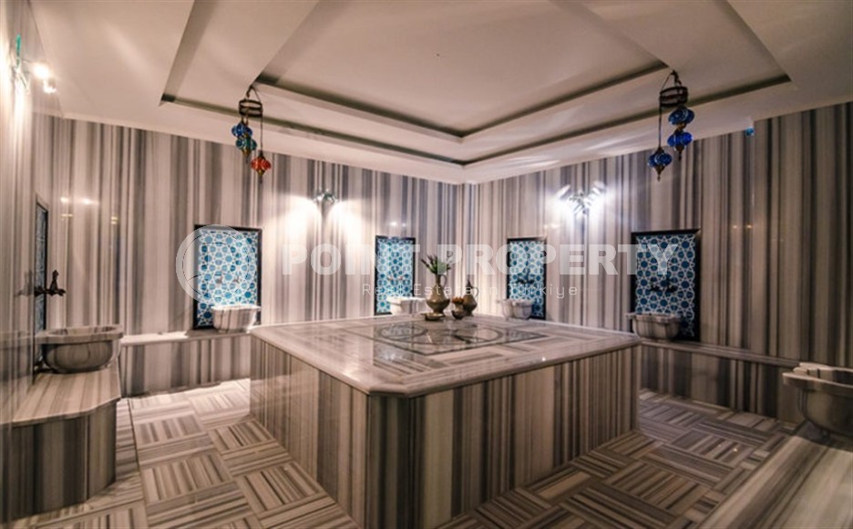 Panoramic two-level apartment on the 4th floor with an attic in the center of Oba district-id-7889-photo-20