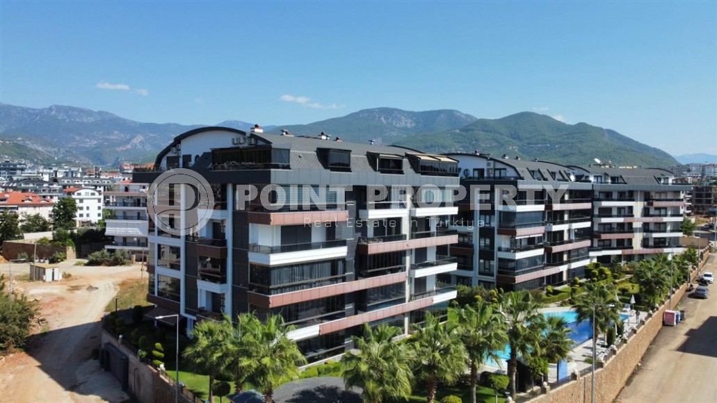 Panoramic two-level apartment on the 4th floor with an attic in the center of Oba district-id-7889-photo-30