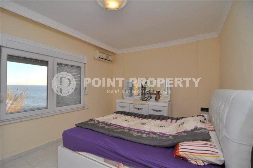 Двухэтажная вилла на самом берегу моря в живописном районе Аланьи - Демирташ-id-7891-фото-10