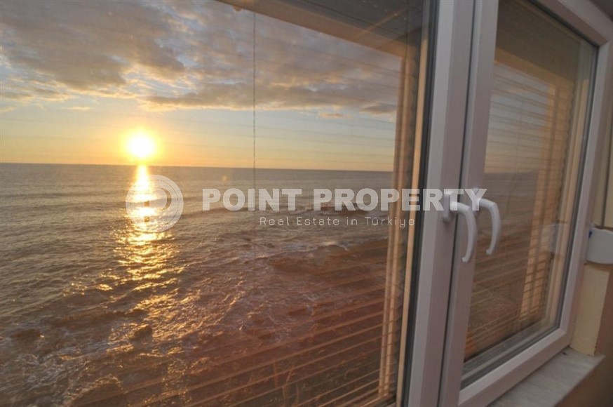 Двухэтажная вилла на самом берегу моря в живописном районе Аланьи - Демирташ-id-7891-фото-11