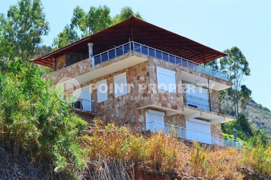 Двухэтажная вилла на самом берегу моря в живописном районе Аланьи - Демирташ-id-7891-фото-22