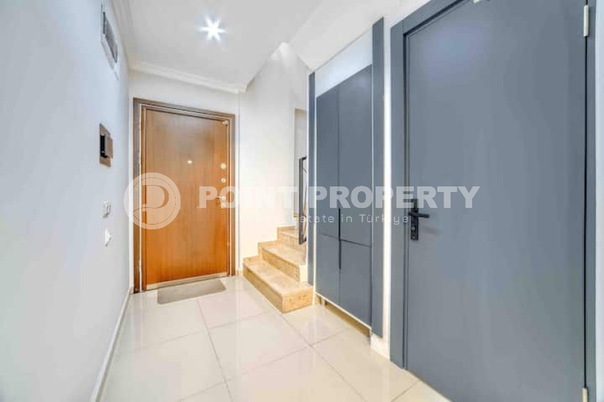 Atmospheric two-level apartment on the first line from the sea, near the famous Cleopatra Beach-id-7896-photo-13