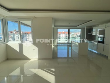 Просторная квартира с чистовой отделкой в 100 метрах от моря, в центре престижного района Аланьи - Кестель-id-7897-фото-2