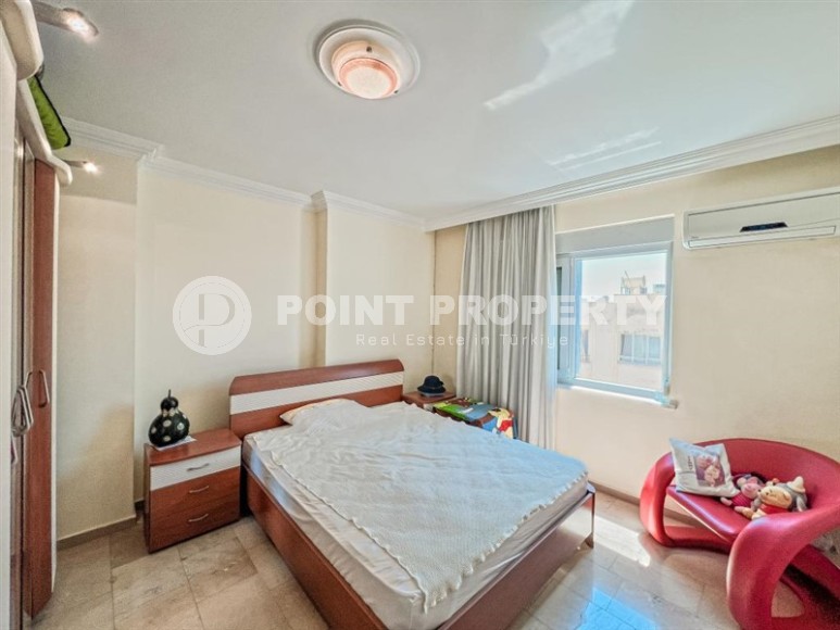 A ready-to-move-in apartment with furniture and household appliances in a comfortable residential complex with hotel infrastructure.-id-7898-photo-4