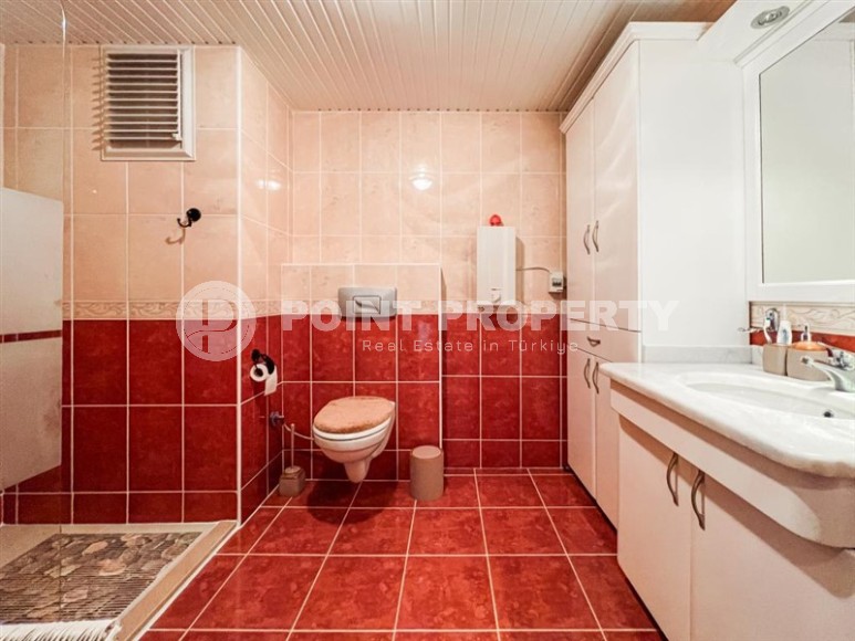 A ready-to-move-in apartment with furniture and household appliances in a comfortable residential complex with hotel infrastructure.-id-7898-photo-8