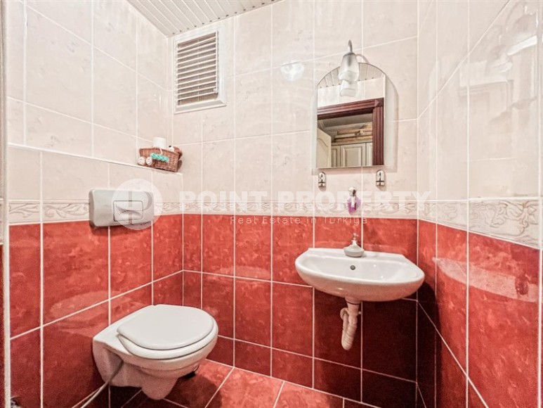 A ready-to-move-in apartment with furniture and household appliances in a comfortable residential complex with hotel infrastructure.-id-7898-photo-10