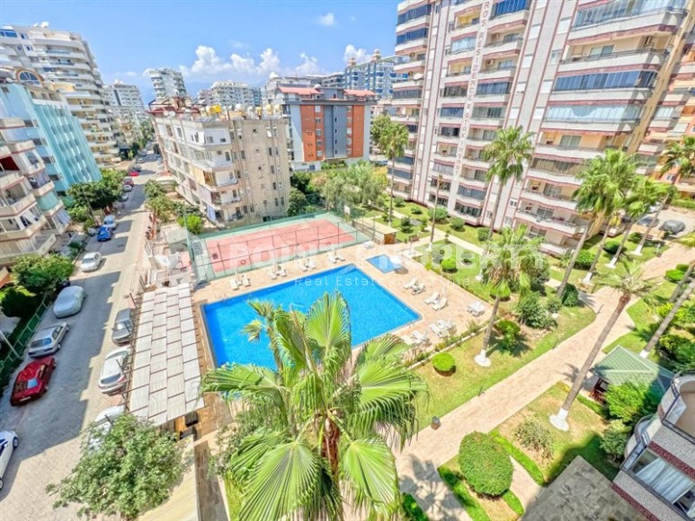 A ready-to-move-in apartment with furniture and household appliances in a comfortable residential complex with hotel infrastructure.-id-7898-photo-16