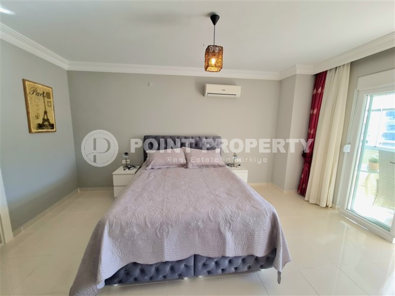 Просторная линейная квартира 3+1, общей площадью 168 м2, в нескольких минутах ходьбы от центра европейского района Аланьи - Оба-id-7905-фото-7