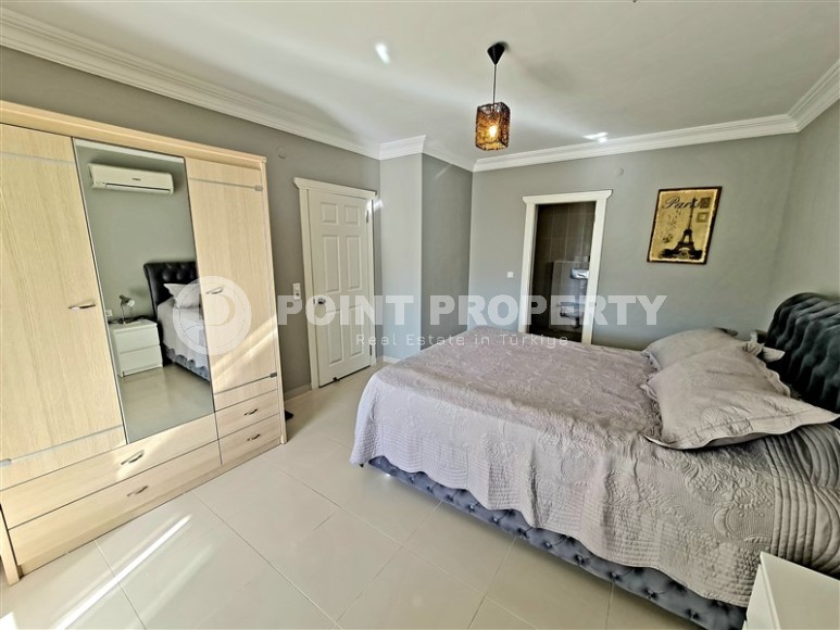 Просторная линейная квартира 3+1, общей площадью 168 м2, в нескольких минутах ходьбы от центра европейского района Аланьи - Оба-id-7905-фото-8