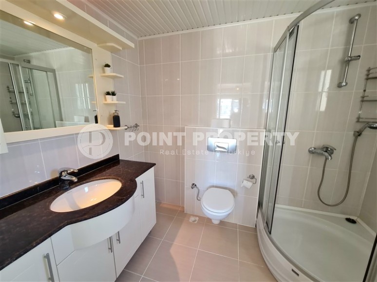 Просторная линейная квартира 3+1, общей площадью 168 м2, в нескольких минутах ходьбы от центра европейского района Аланьи - Оба-id-7905-фото-12