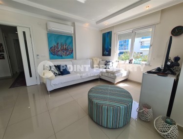 Атмосферная квартира 2+1 в 50 метрах от моря, в центре спокойного района Аланьи - Кестель-id-7909-фото-2